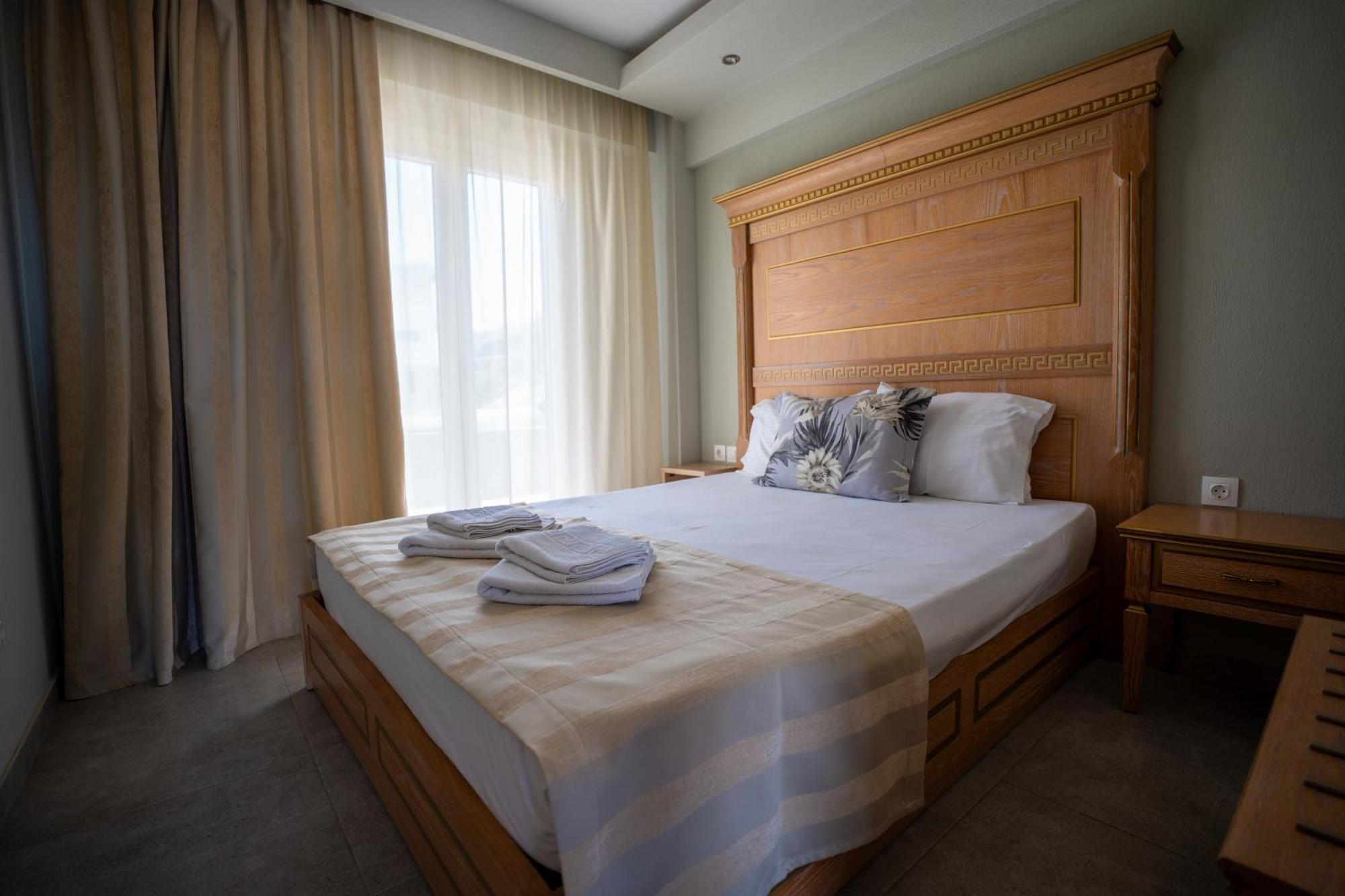 Onar By The Sea Luxurious Apartments Flogita Ngoại thất bức ảnh