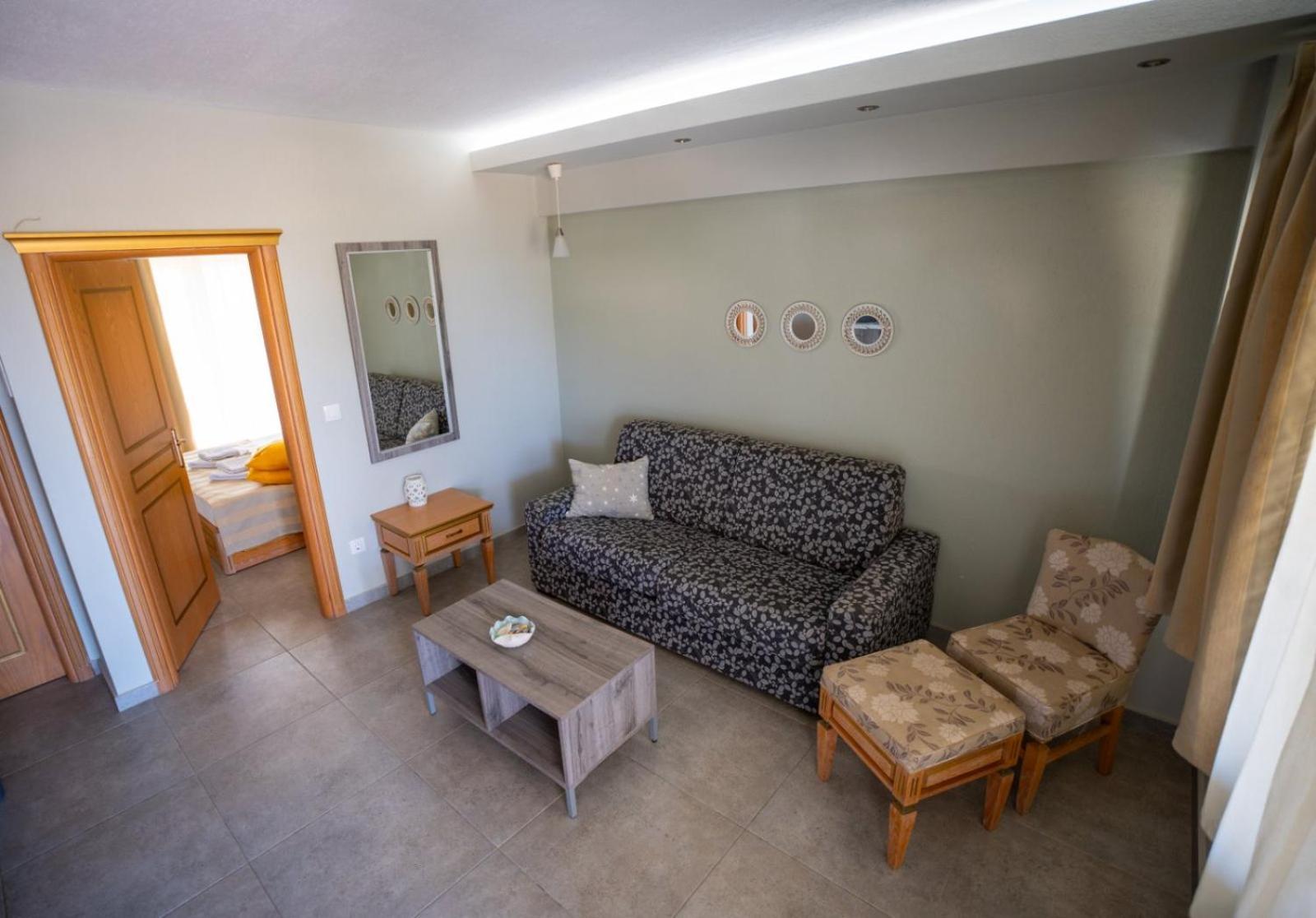 Onar By The Sea Luxurious Apartments Flogita Ngoại thất bức ảnh